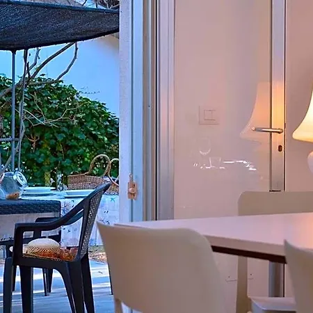 Hotel Elegant And Modern In A Peaceful Settings *